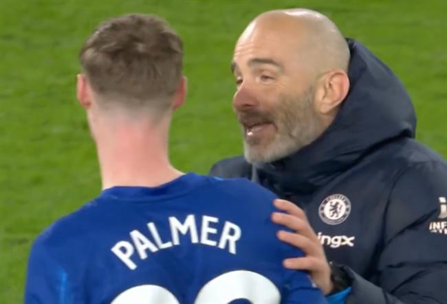 Enzo Maresca nói gì với Cole Palmer sau khi đánh bại Southampton?