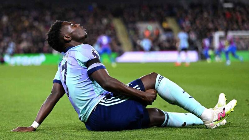 Arteta chờ Bukayo Saka sớm trở lại giải cứu hàng công Pháo thủ