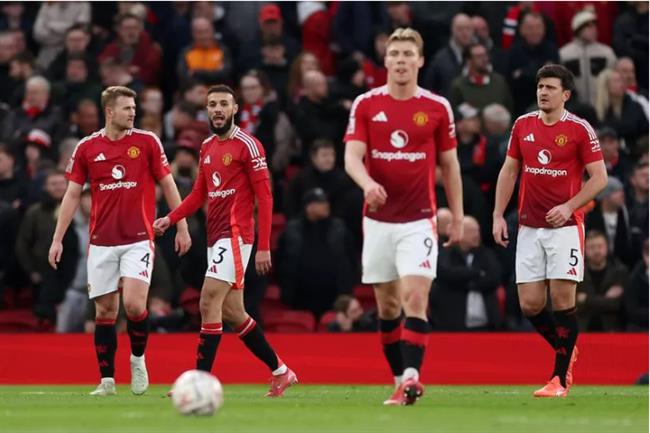 Chấm điểm cầu thủ MU trước Fulham: Rasmus Hojlund tệ nhất