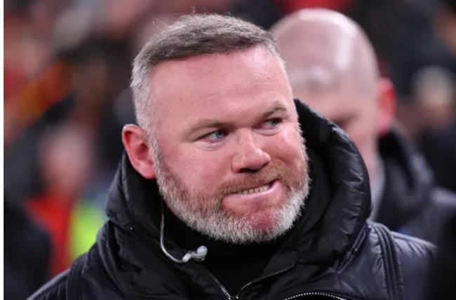 Wayne Rooney chỉ trích HLV Nuno Santo của Nottingham Forest