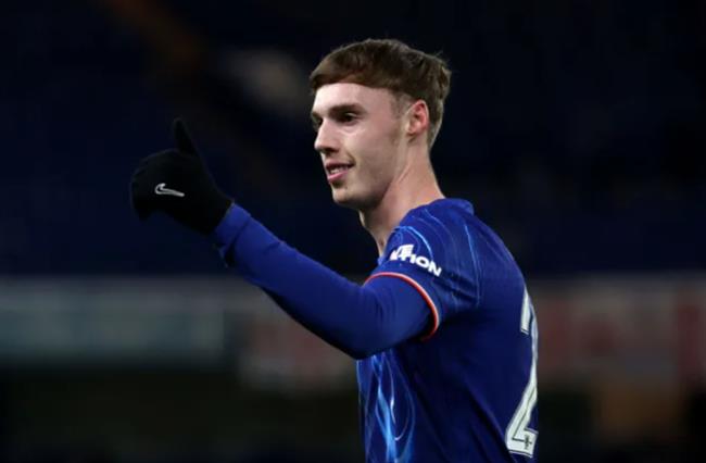 Huyền thoại Arsenal cảnh báo Chelsea về Cole Palmer