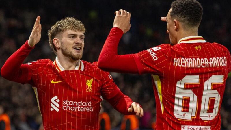 Harvey Elliott nhận mưa lời khen từ HLV Arne Slot