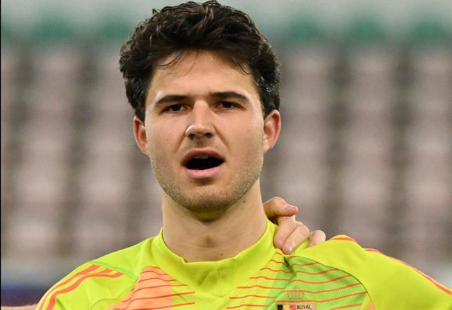 MU và Man City nhắm 2 thủ môn thay Andre Onana và Ederson