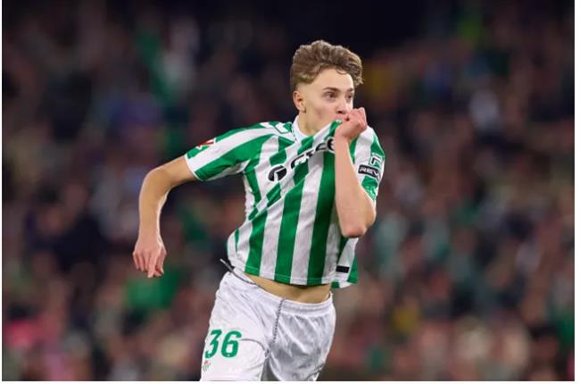 Chelsea theo đuổi Jesus Rodriguez của Real Betis