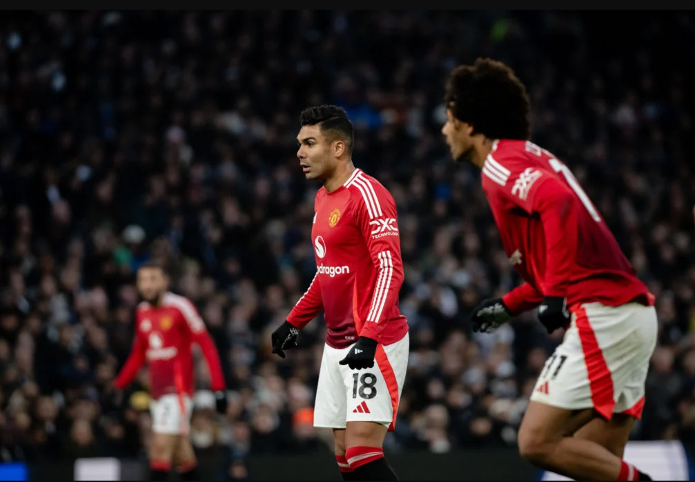 Casemiro lần đầu chia sẻ về tương lai tại Man United
