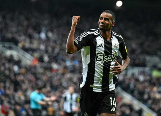 MU và Arsenal bị Isak từ chối phũ phàng