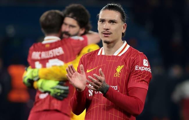 Emile Heskey gợi ý vai trò mới cho Darwin Nunez ở Liverpool