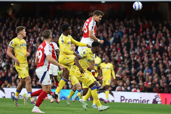 Phá lưới Palace, Arsenal ghi bàn thắng nhanh nhất sau 11 năm