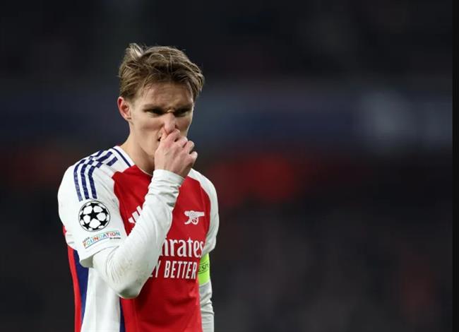 Arsenal lo ngại về phong độ của đội trưởng Martin Odegaard