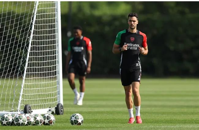 Mikel Arteta cập nhật tình hình chấn thương của Mikel Merino