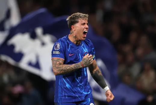 Enzo Maresca nói gì khi Enzo Fernandez được so sánh với Lampard?