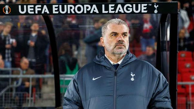 Ange Postecoglou đáp trả chỉ trích, quyết tâm cứu vãn Tottenham