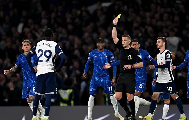 Ange Postecoglou lên tiếng về bàn thắng bị hủy trước Chelsea