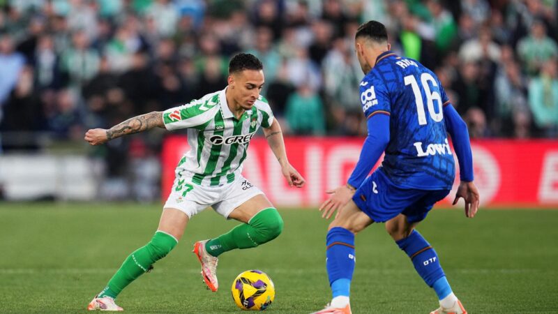 Antony tìm lại chính mình trong màu áo Real Betis