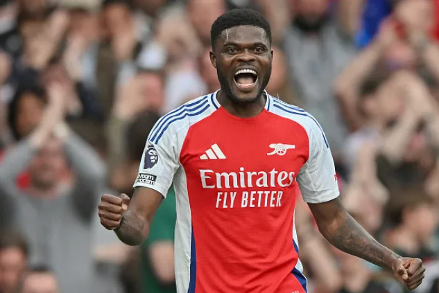 Arteta muốn gia hạn với tiền vệ Thomas Partey
