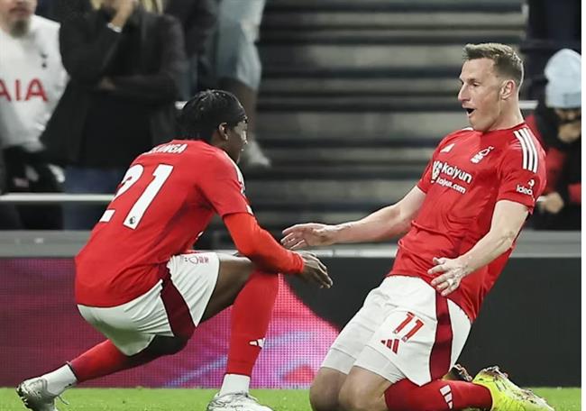 Nhận định Nottingham vs Brentford (1h30 ngày 2/5)