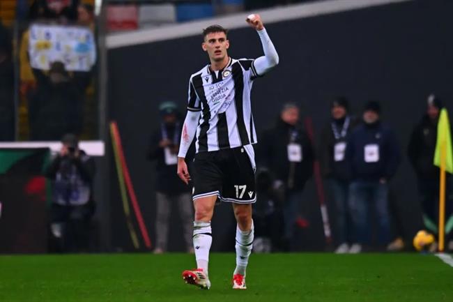 Man United nhắm tiền đạo Lorenzo Lucca của Udinese