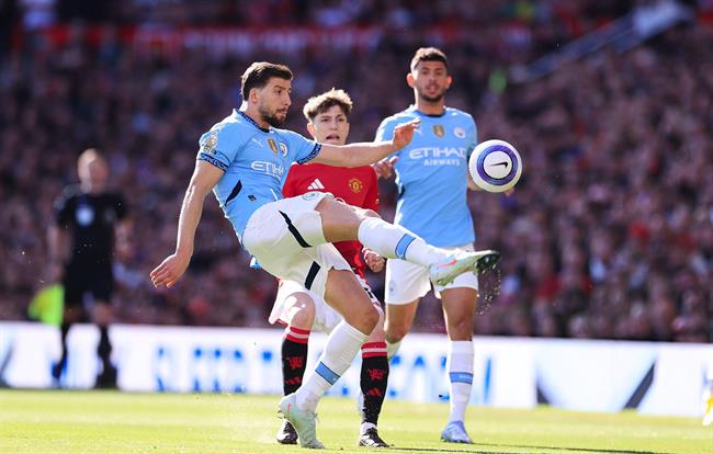 Ruben Dias tự hào với trận hòa MU của Man City