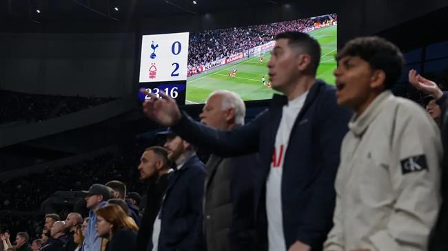 VAR dừng hoạt động ở trận Tottenham gặp Forest