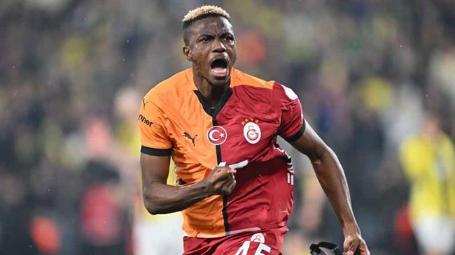 Victor Osimhen muốn gia nhập Premier League hoặc Juventus
