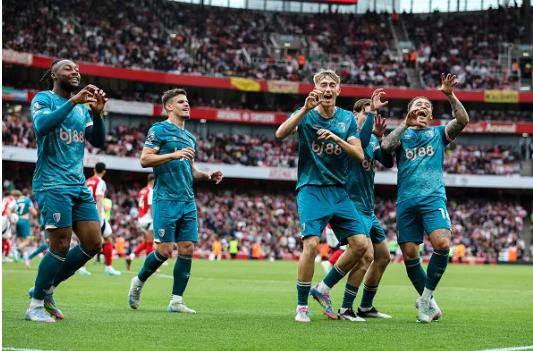 Ian Wright chỉ trích Arsenal sau trận thua Bournemouth