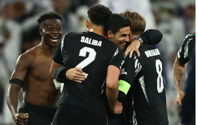5 lý do để tin Arsenal có thể lội ngược dòng