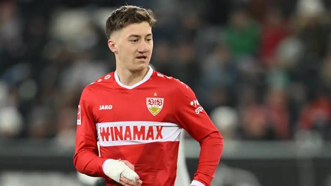 Liverpool nhắm chiêu mộ Angelo Stiller để tăng cường tuyến giữa