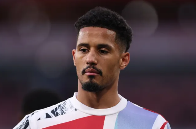 Arsenal ra yêu cầu cho Real