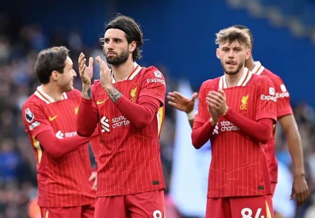 Roy Keane chỉ ra 3 vị trí Liverpool cần tăng cường vào mùa hè