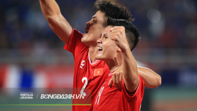 Quang Hải lỡ cơ hội chạm trán Bruno Fernandes