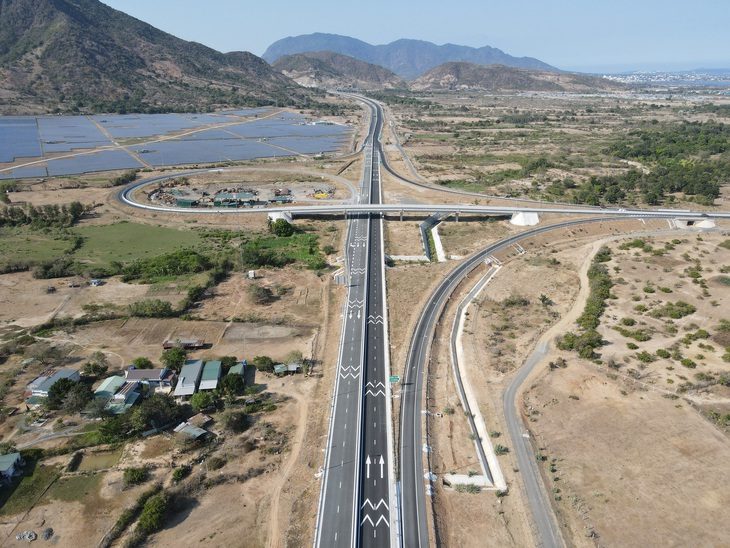 EE88 – Đi Cao Tốc, Du Khách Có Thể đến Những điểm Du Lịch Nào ở Ninh Thuận, Khánh Hòa? | Hdmilfclips.com